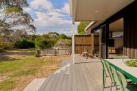 Two bedrooms family house in Coles Bay with direct access to the Swan River! - B&B Coles Bay
