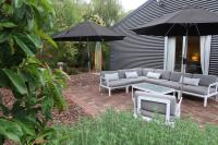 Unique Australian Shed Style House - Chambres d’hôtes Dunsborough