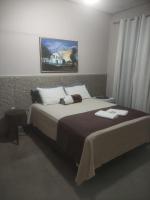 Deluxe Queen Suite