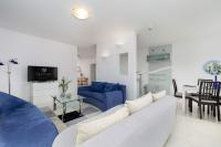 Promenada Nadmorska by Jantar Apartamenty Kołobrzeg - B&B Kołobrzeg