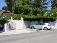 197 - Villetta a schiera trilocale al Taunus, con portico e ampio giardino di mq 400 - climatizzata SPIAGGIA INCLUSA - Bed and Breakfast Numana