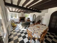 Casa Vacanze con 4 Camere da Letto