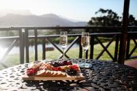 MontMartre Chalets & Venue - B&B Franschhoek