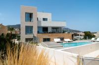 Villa Palm Beach - Incredible villa with 5 rooms, amazing sea view and private pool - Chambres d'hôtes Fuengirola