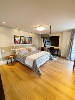 Deluxe One-Bedroom Apartment with City View