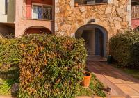 LaureLiving Holiday Home Esters House - B&B La Maddalena