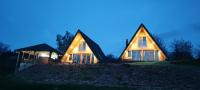 Cabanele A-nuc-A - B&B Dănești