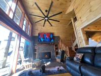 Cabin in the treetops! - B&B