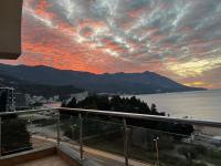 Penthouse Bečići Apartament - Ferienwohnung