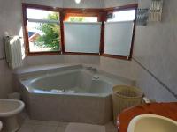 Cabañas Patagonia Camelot - B&B Villa La Angostura