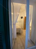 Camera Matrimoniale/Doppia con Letti Singoli con Bagno Privato Esterno