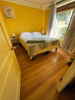 Standard Double Room with Shared Bathroom