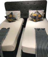 Zweibettzimmer mit Gemeinschaftsbad