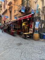 Residenza Trinità - B&B Napoli