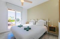 Apartment mit 2 Schlafzimmern und Poolblick