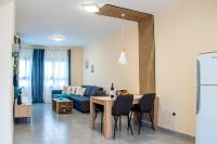 Sunday's Apartment - B&B Paralímni