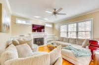 < 9 Mi to Dtwn Raleigh: Family Home w/ Pool Access - Chambres d'hôtes Knightdale