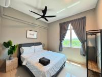 Four-Bedroom Deluxe Apartment