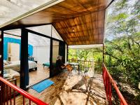 Garza del Sol Glamping Bromelia - B&B San Rafael de Guatuso