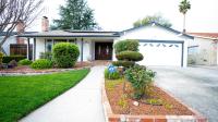 Grand Lux 4BR Prime Location & Serene Yard - B&B San Jose
