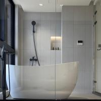 Suite met Kingsize Bed en Balkon