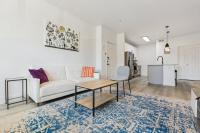 CozySuites Glendale - Westgate with pool 04 - B&B Glendale