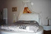 One-Bedroom Apartment with Garden View