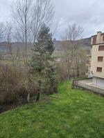 Ezcaray Pet Friendly, piscina y parking - Bed and Breakfast