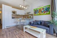 Stylish 1Bedroom Studio in the heart of St Julians 402 - Bed and Breakfast San Ġiljan