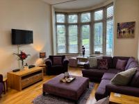 Elm Lodge - B&B Plymouth