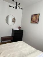 Spacious & Stylish Old Town Apt - B&B