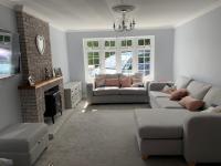 Silverstone - 5 Bed - Sleeps 10 - B&B Towcester