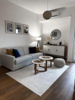 Coastal Seaview Retreat - 1BR - Ferienwohnung Bijela