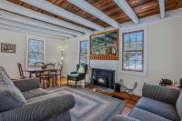 Historic Charm Located On the River - Rustic Chic - B&B