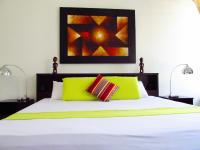 Camera Queen Standard