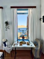Maestro apartment Chalki - B&B