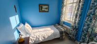 Single Room with Shared Bathroom