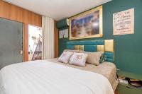 Superior King Suite