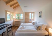 Appartamento Premium con 3 Camere da Letto e Balcone