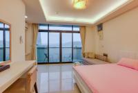 Villa with Garden View