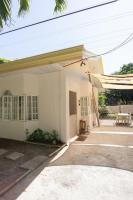 Baroro Beach House LU - B&B