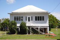The Little River Cottage - Riverfront Retreat - B&B Murwillumbah