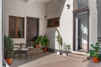 Luxury House - Private Garden & Parking - Old Town - Ferienwohnung Bukarest