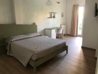 Chambre Lit King-Size - Vue sur Jardin