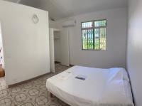 Cosy house with terrace, 2 bedrooms, Abymes Guadeloupe - Chambres d'hôtes Les Abymes