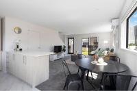 Homely Haven in Trentham - 2BR - B&B Upper Hutt