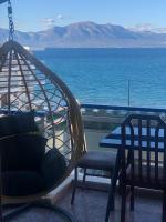 The Sea View Apartment - B&B Oropós