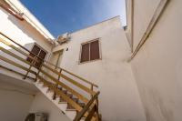 Onde Dorate in centre, close to Beach - Happy Rentals - B&B Porto Cesareo