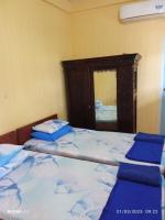 Chambre Lits Jumeaux avec Salle de Bains Privative