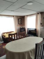 Cabaña con antejardín y Parrón - B&B